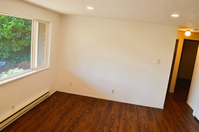 Photo - 317 Linn Ave Unit 317 Linn Avenue