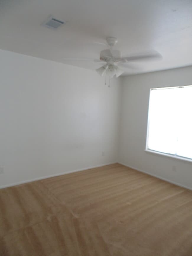 Photo - 3619EL Unit A