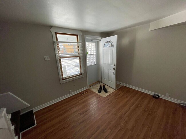 Photo - 177 Raglan Rd