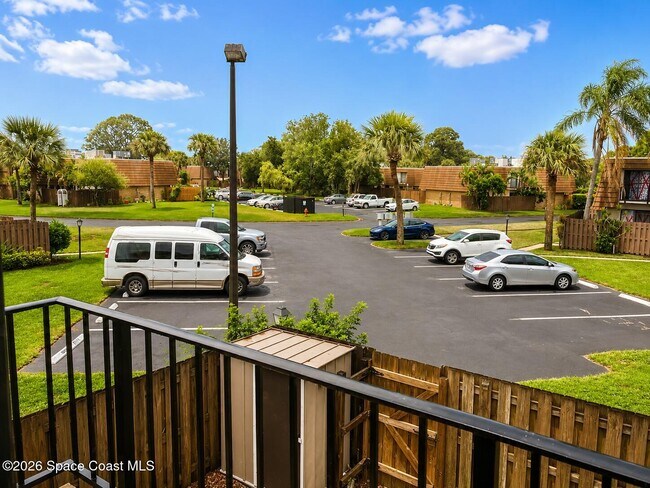Photo - 2117 Patty Cir NE