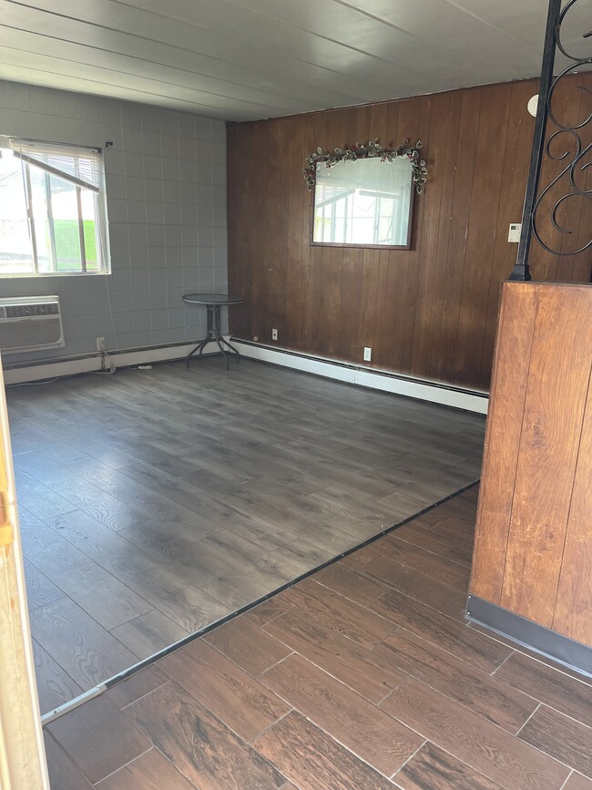 Photo - 220 N 4th St Unit #6