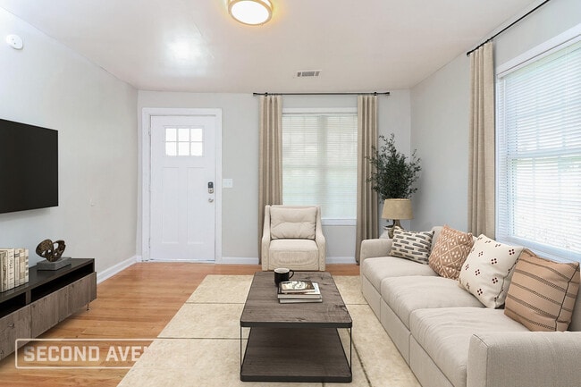 Photo - 1328 Eason St NW