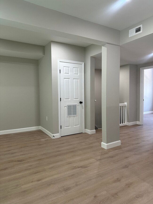 Photo - Single Family Apt Unit 1