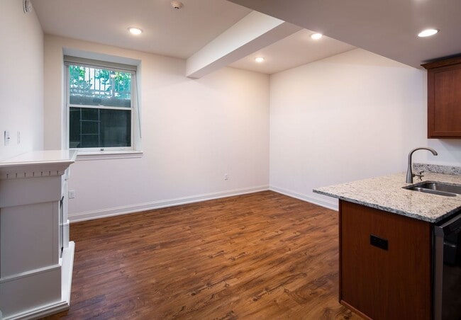 Photo - 591 Terrace Blvd