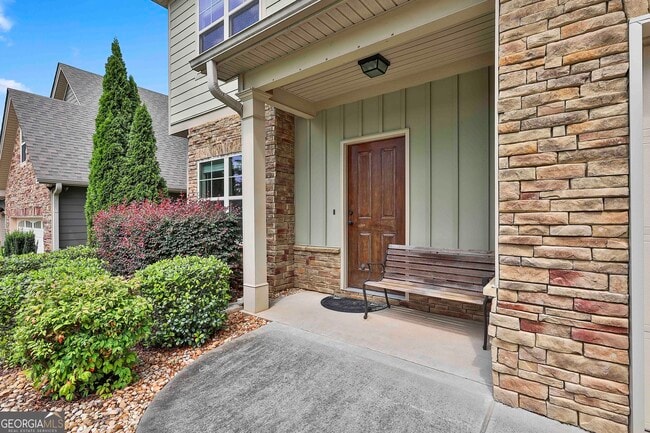 Photo - 318 Stillwood Dr