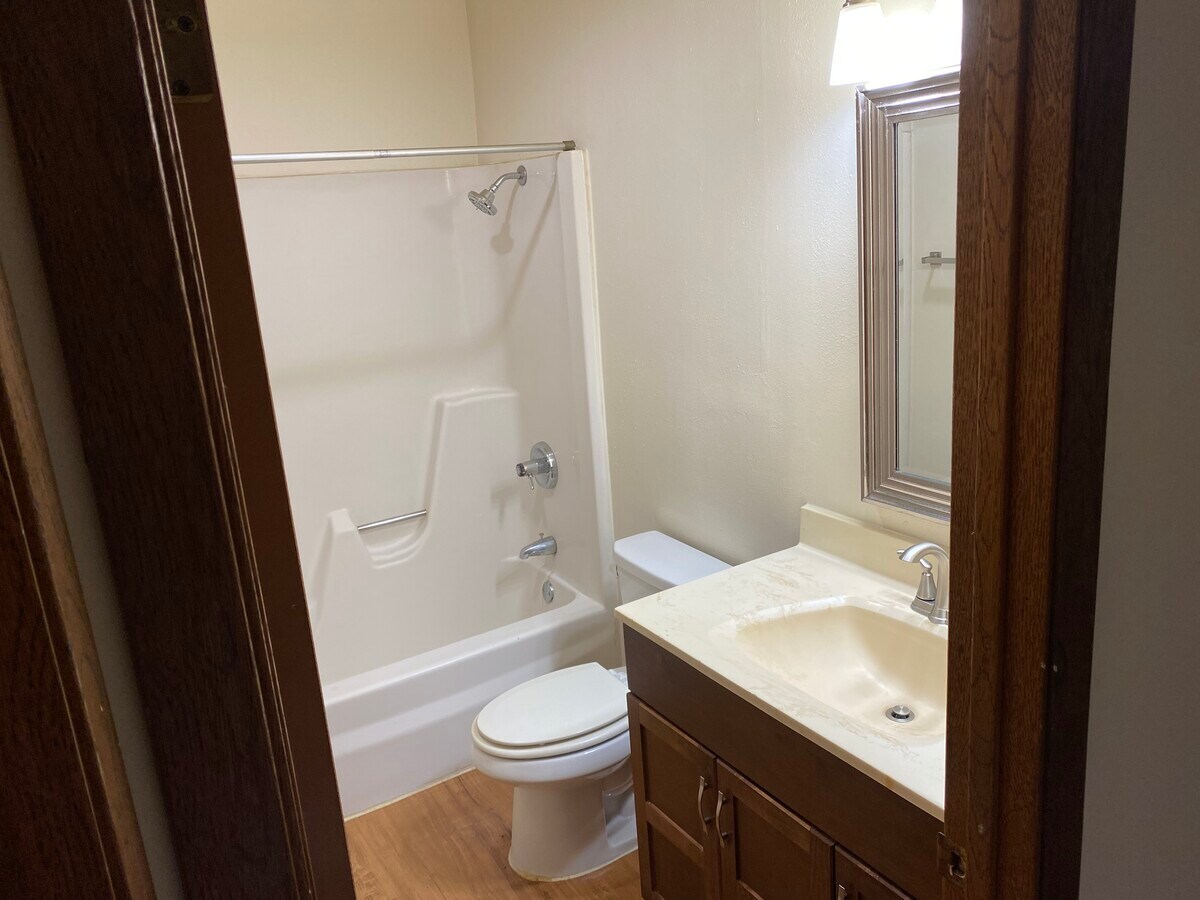 Photo - Draper Square Apartments