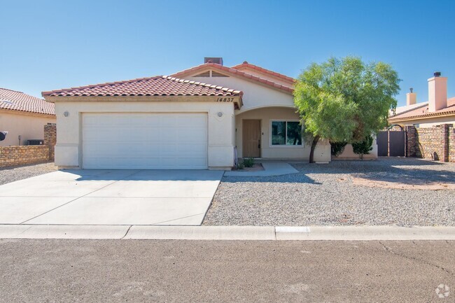 Building Photo - 3 BEDROOM HOME WITH MOUNTAIN VIEWS!