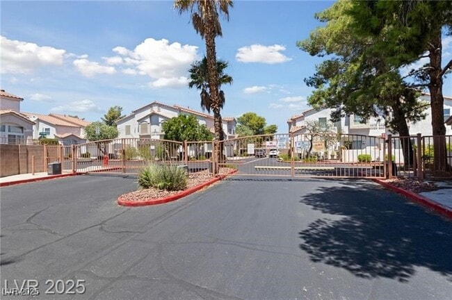 Photo - 6929 Oyster Shell Dr