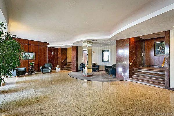 61-20 Grand Central Pkwy Unit A 106