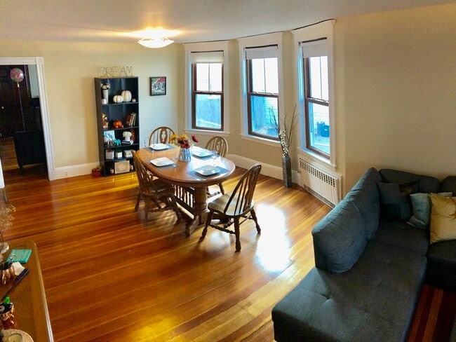 Photo - 26 Marshall St Unit 1