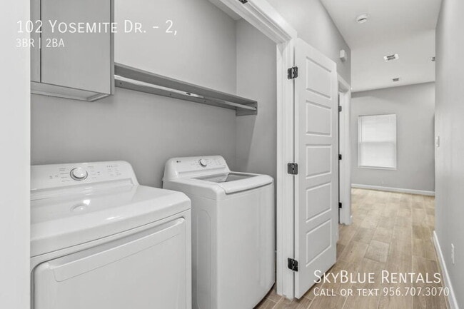 Photo - 102 Yosemite Dr Unit 2,