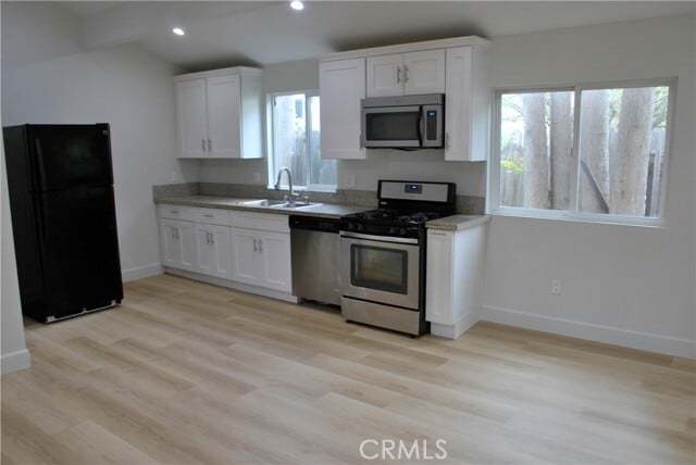 Photo - 7053 Corbin Ave Casa