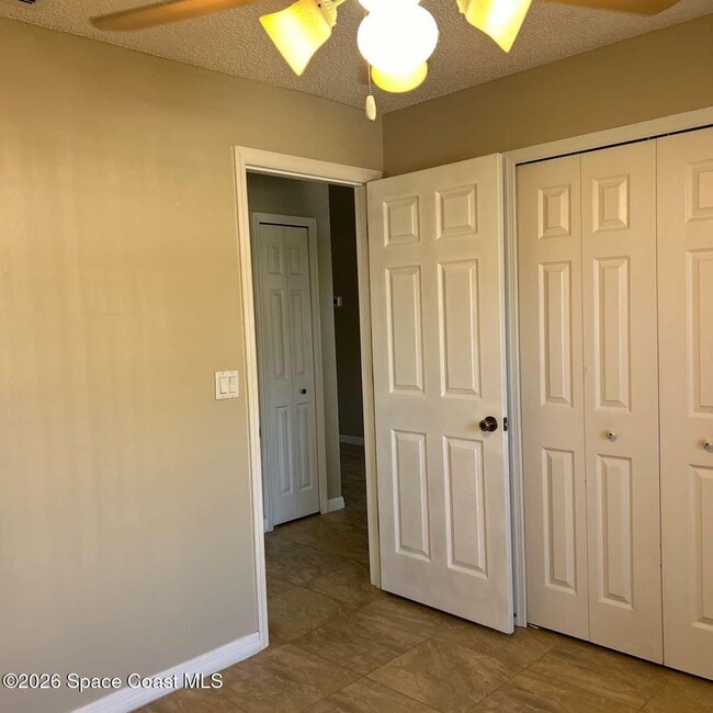 1281 Rock Springs Dr