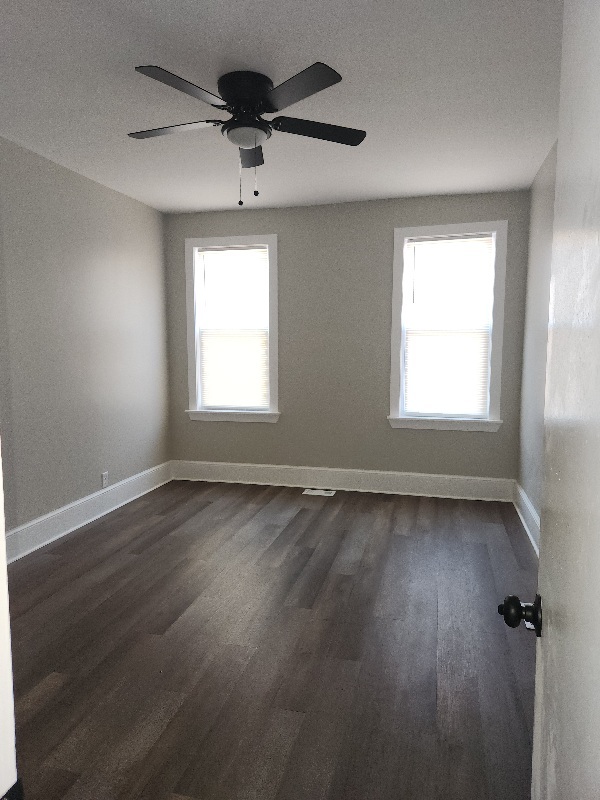 Photo - 111 W 13th St