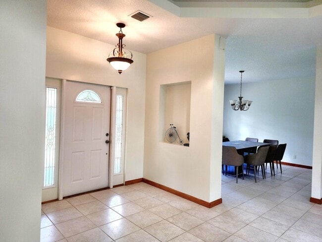 Photo - 13438 49th St N