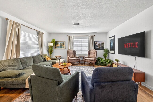 11702 Moffat Ave Unit SI ID1380467P