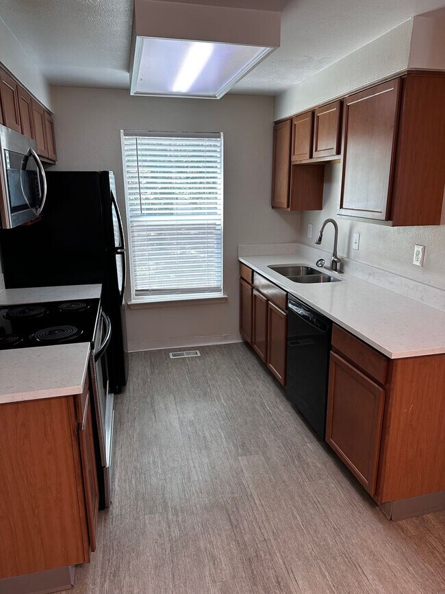 Photo - Spacious Updated Ranch Style Condo