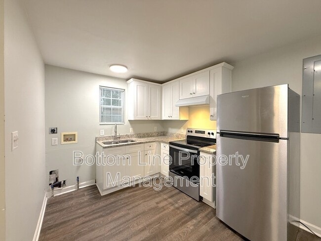 Photo - 919 1/2 Arlington Ave