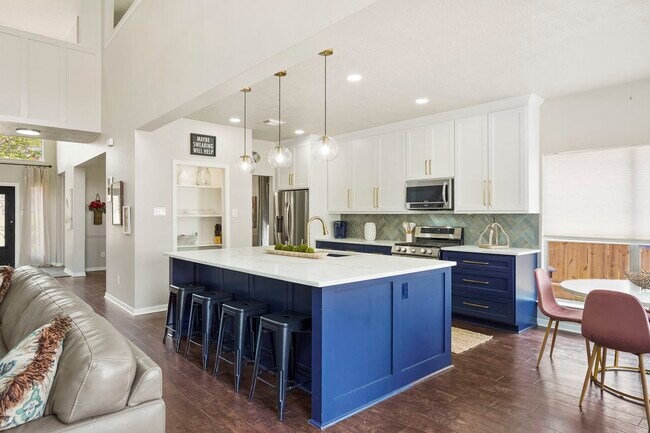 Photo - 8615 Discus Dr