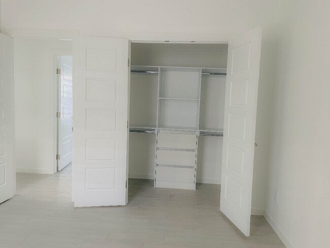 Photo - 1623 W Smt Dr Unit 3