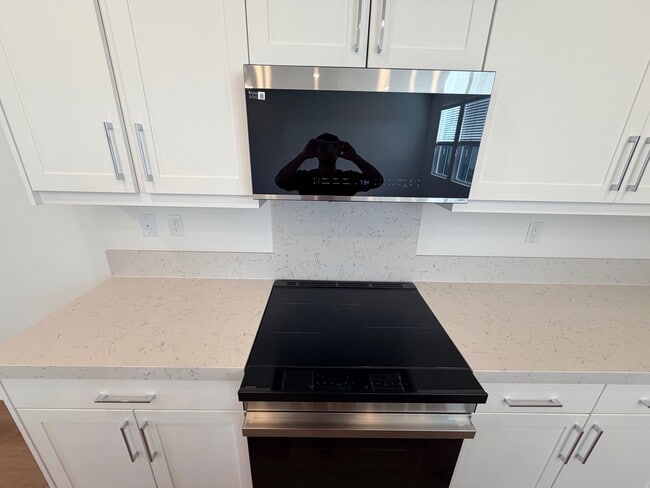 Photo - 470 Caliper Wy