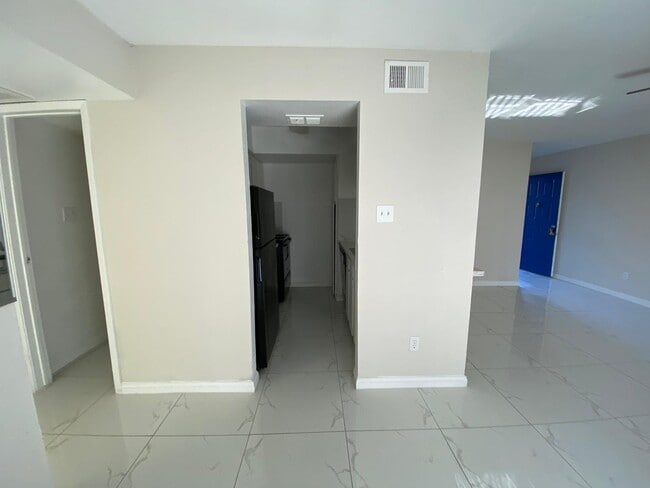 Star Beltway 8 Apartments