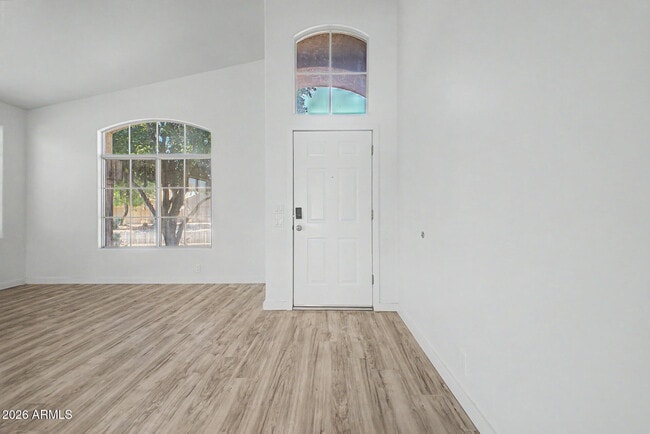 Photo - 7251 E Lakeview Ave