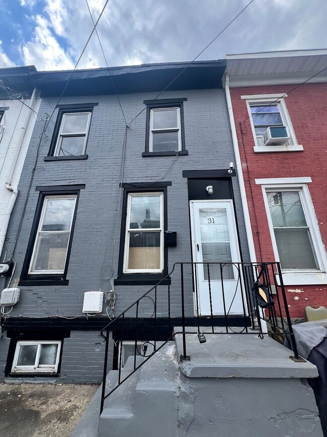 Nice Two Bedroom House - Nice Two Bedroom House