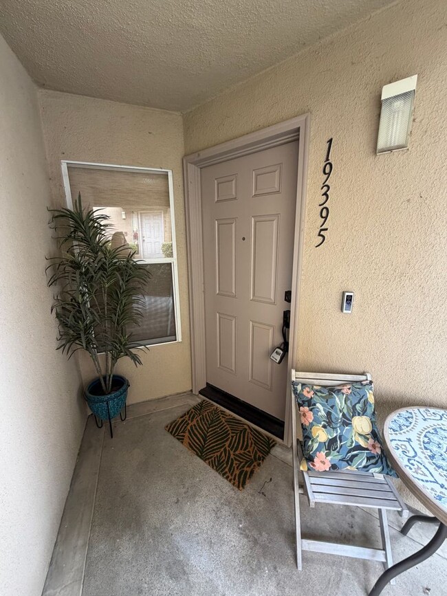 19395 Cascade Dr