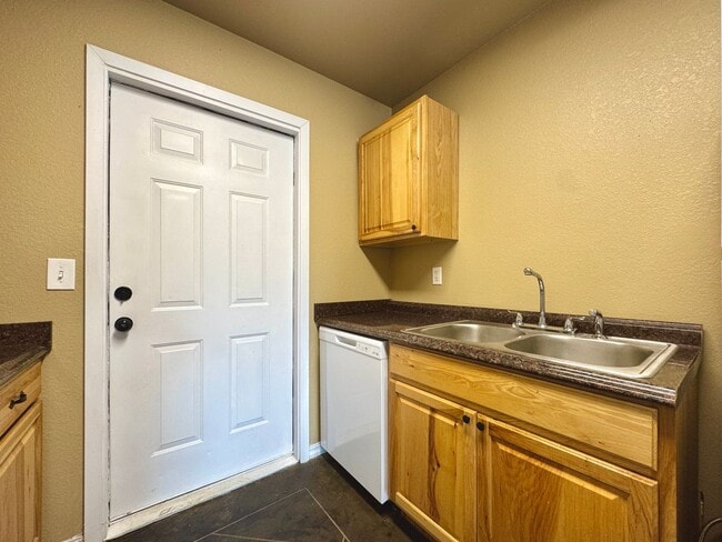 Photo - All Electric 2/2 Patio Home in Sulphur Rock