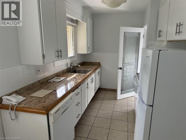 Photo - 23 Elkington Dr