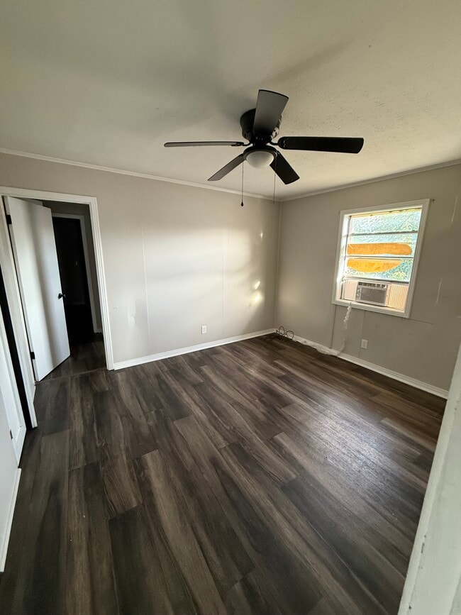 Photo - 616-622 14th St Quadplex