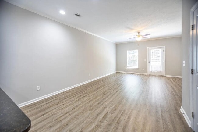 Photo - Adderman Point- 1 bed/1 bath Apartment