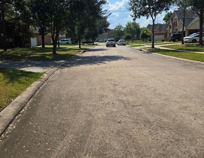 Photo - 5719 Candlecreek Dr