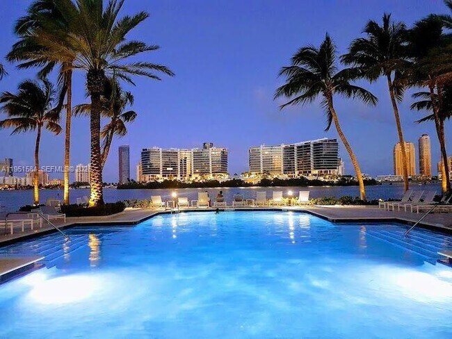 Photo - 3245 NE 184th St Unit 13201