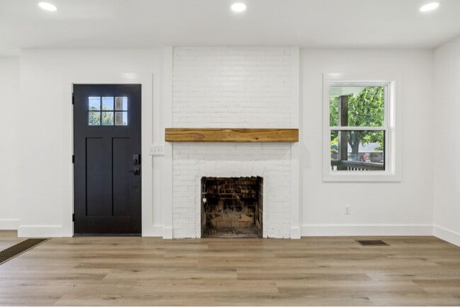 Photo - 1332 Columbia Ave