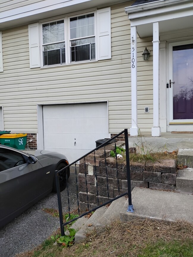 Photo - 5106 Empire Dr