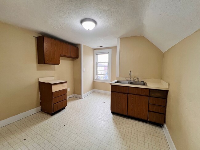 Photo - 2807 Chestnut St Unit 2