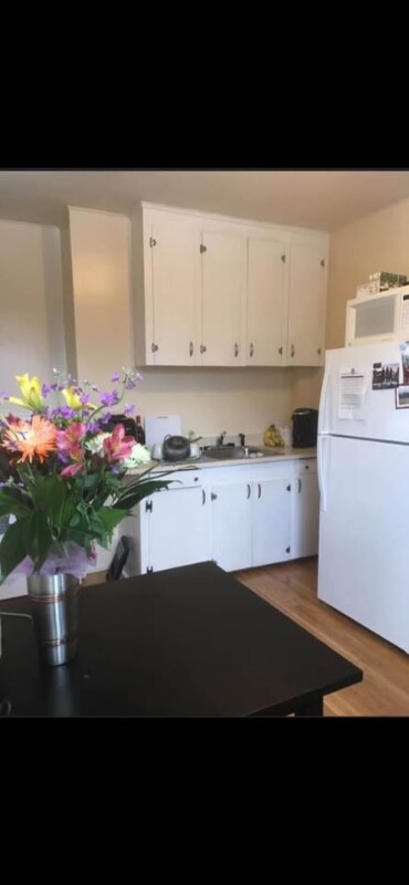 Photo - 148 Main St Unit 3