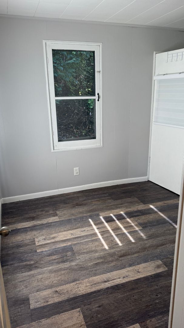 Photo - 2 bedroom side by side duplex ready now! Unit 2753