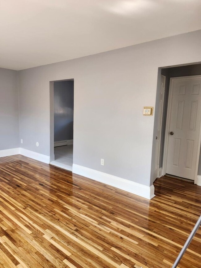 Photo - Stuyvesant Commons - Lyndhurst