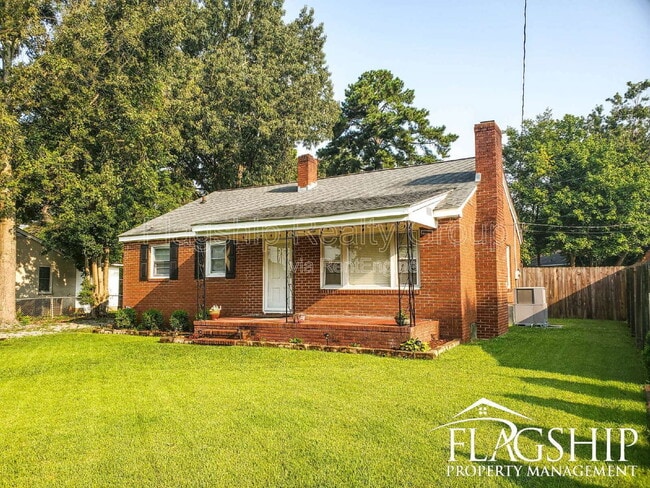 Photo - 1204 Franklin Dr