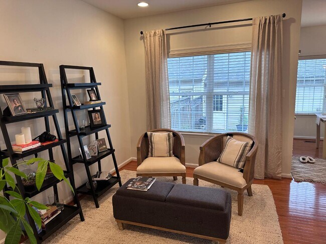 Photo - 2624 Island Grove Blvd