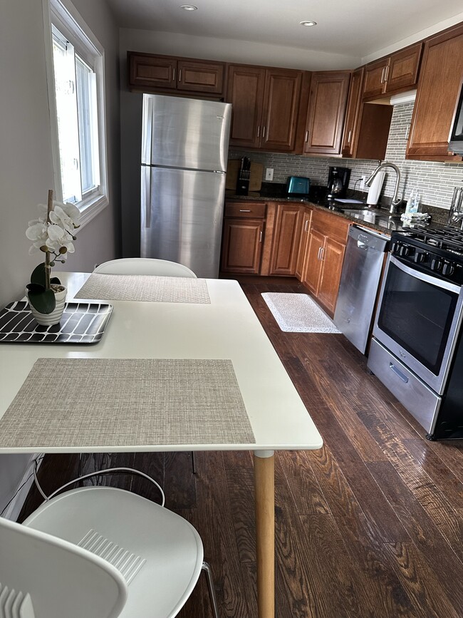 Photo - 2249 W.11th Street Unit 2 Up Front