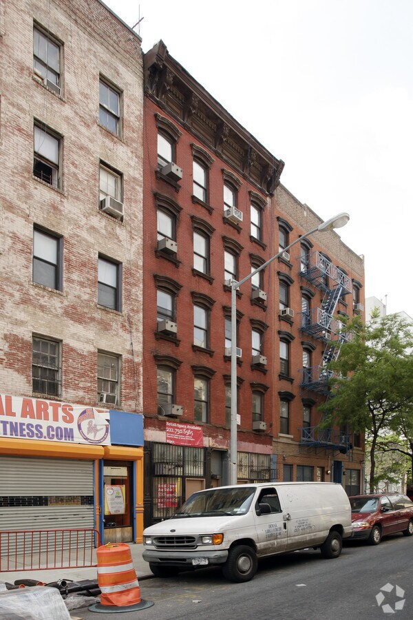 Photo - 172 Attorney St