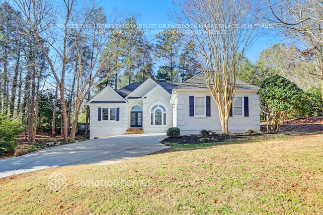 Photo - 1201 Bavarian Wood Close