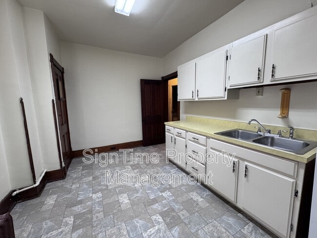 825 Hamilton Blvd Unidad C