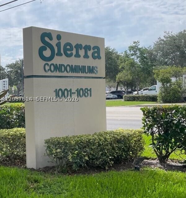 1021 SE Monterey Rd Unit 1-20
