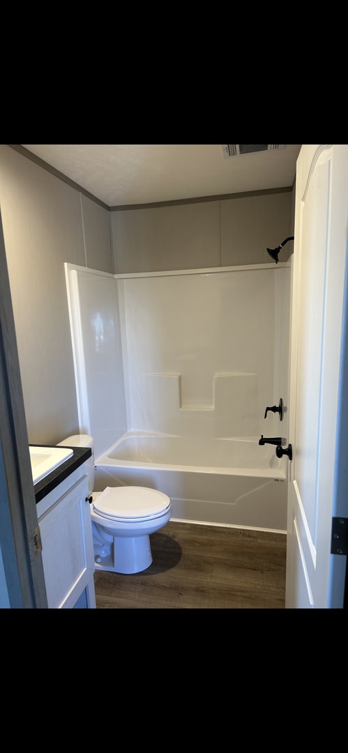 Photo - 2 bed 2 bath / horse facility.