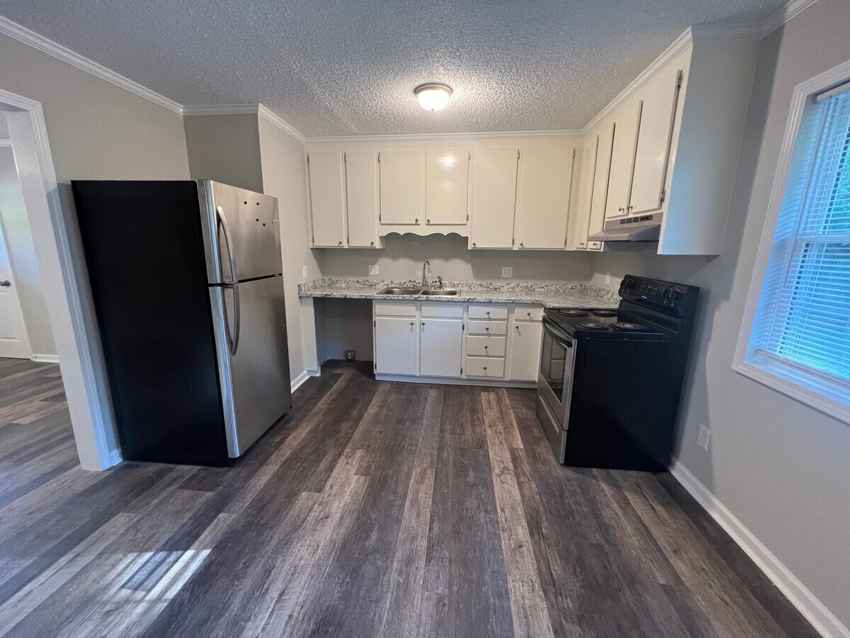 Photo - 1102 King St